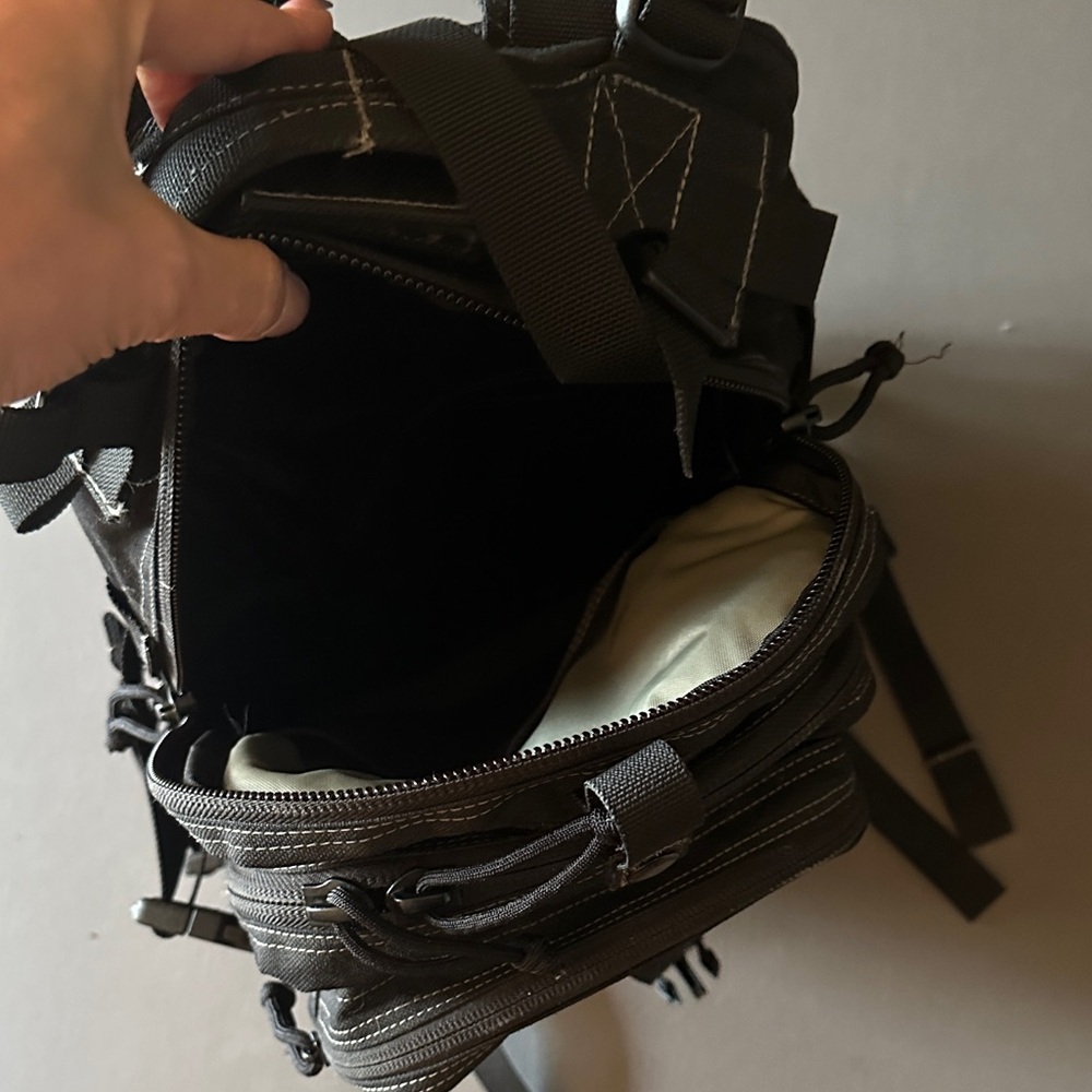 Maxpedition Charcoal Tactical Backpack Falcon II - Picture 4 of 8